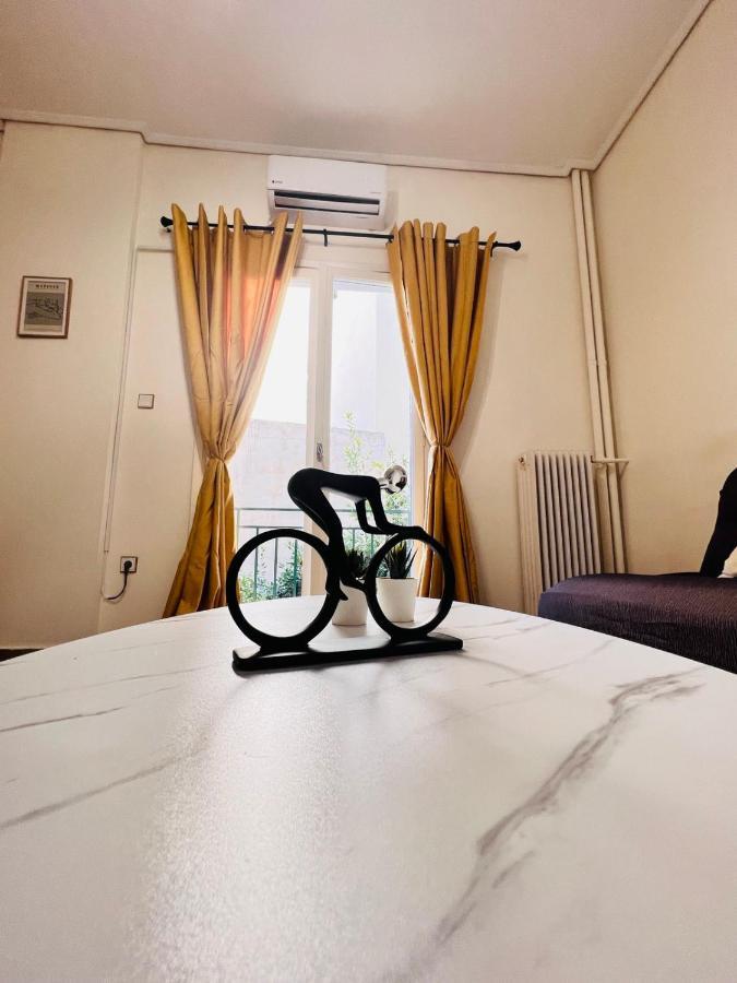 Thesian Apartment In Centre Of Athén Kültér fotó